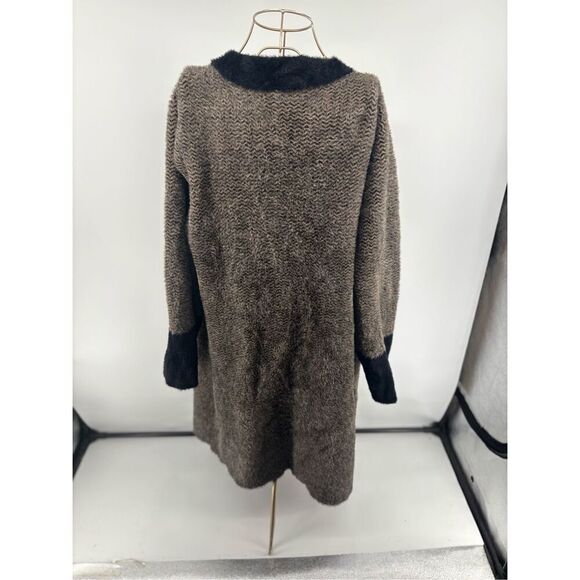 Lysse Cabin Faux Mink Long Coat Chevron Women’s Size Large/Extra large Pockets - Picture 6 of 15